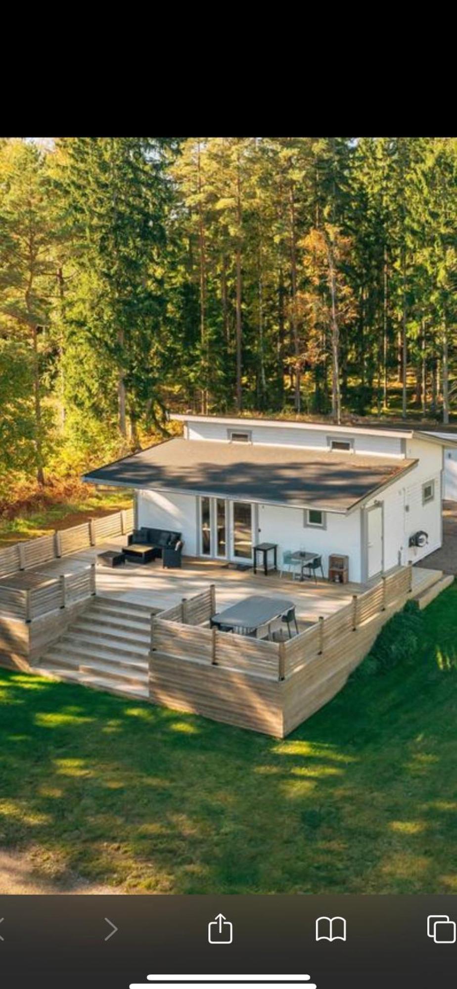 Stuga Pa Oe / Naerhet Till Vatten Mariestad Exterior foto